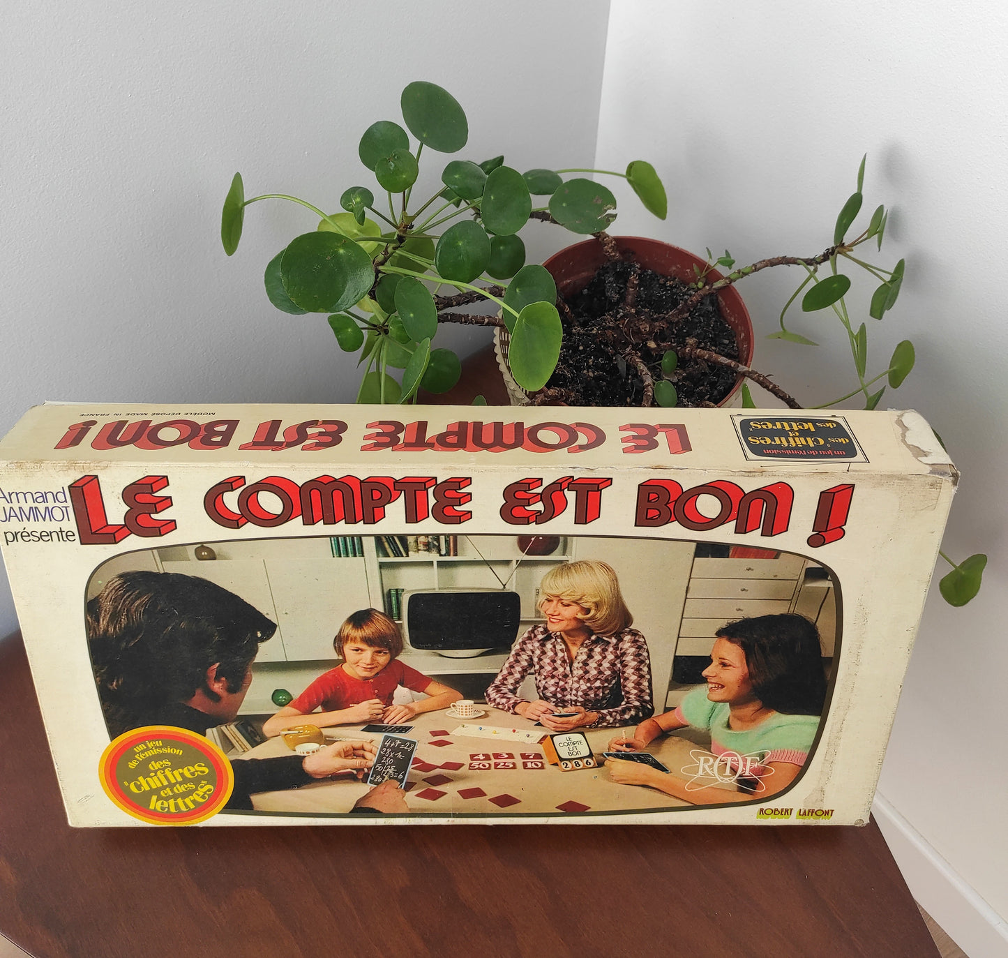 Jeu de société "Le compte est bon" de Robert Lafont vintage