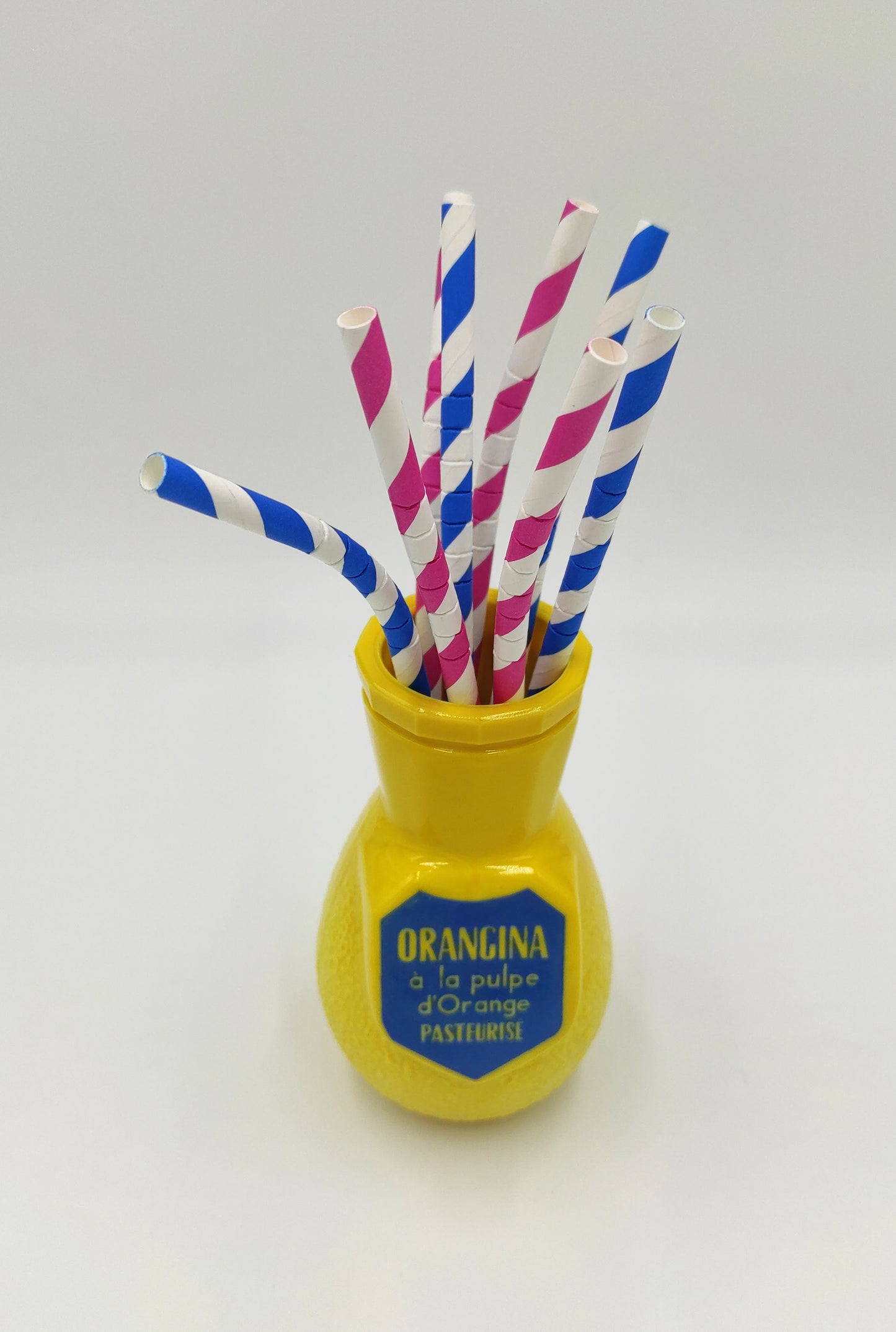 Ancien porte pailles publicitaire Orangina vintage