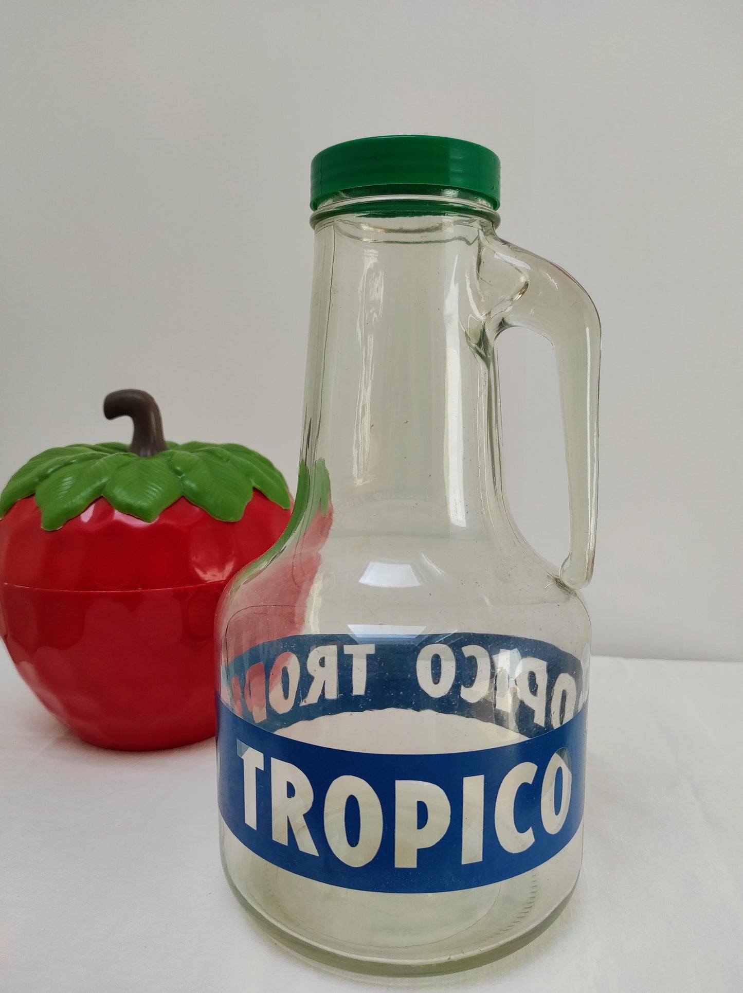Pichet en verre publicitaire vintage Tropico