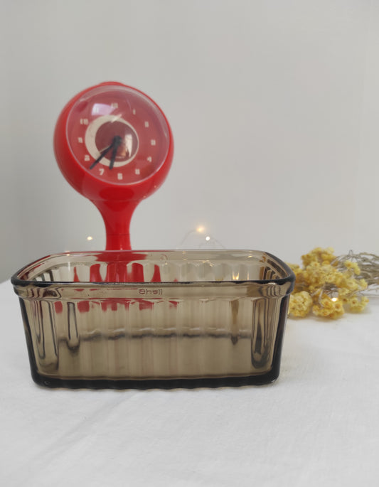 Ravier/beurrier en Arcopal Shell, en verre coloris fumé typique des années 70, années 80 vintage,