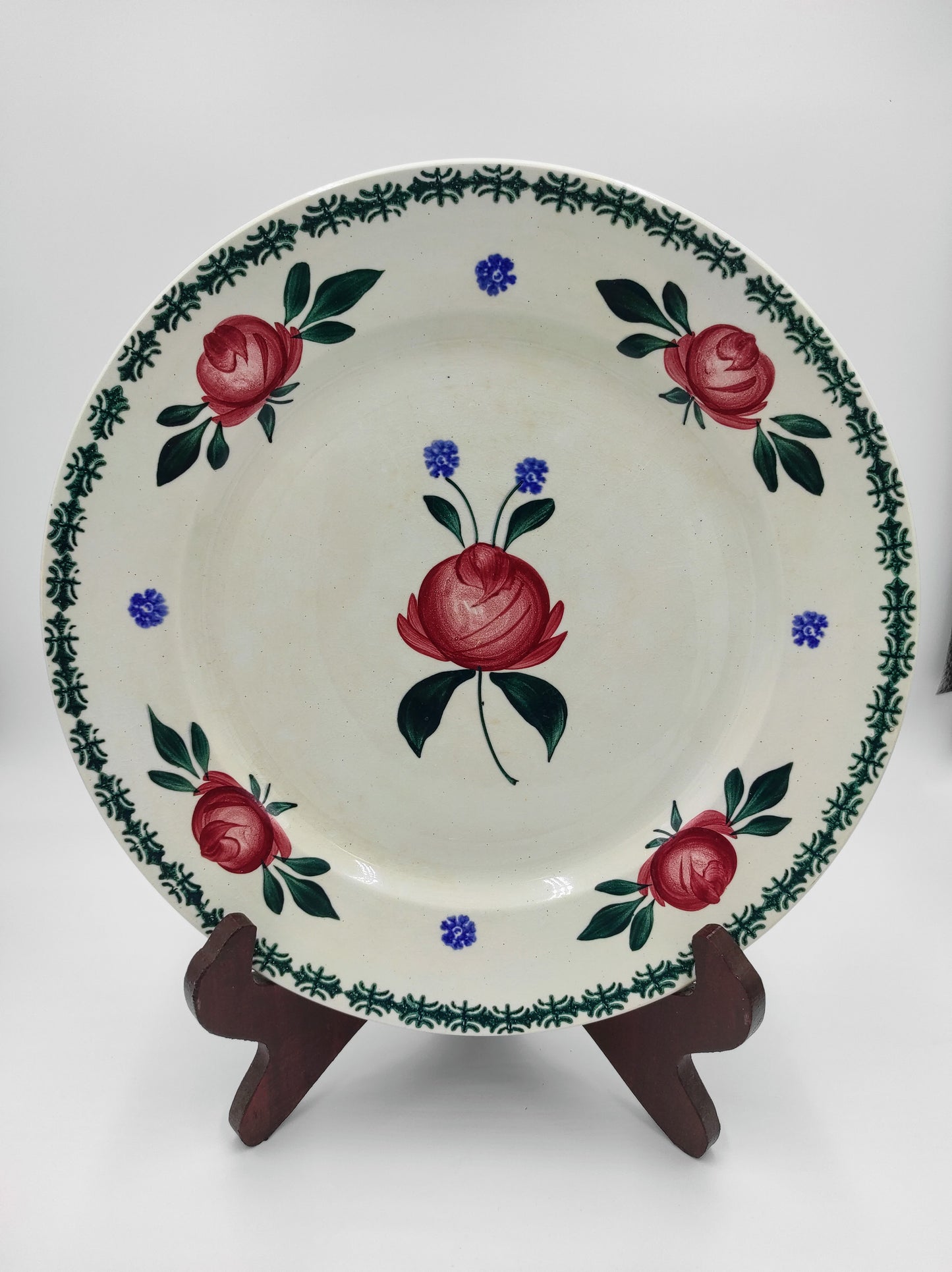 Ancien grand plat rond en céramique de St Amand Ceranord