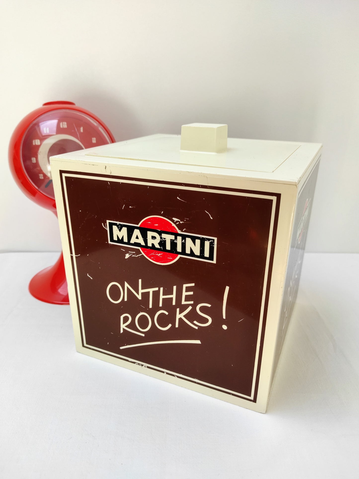 Sceau à glace en forme de cube Martini "On The Rocks"