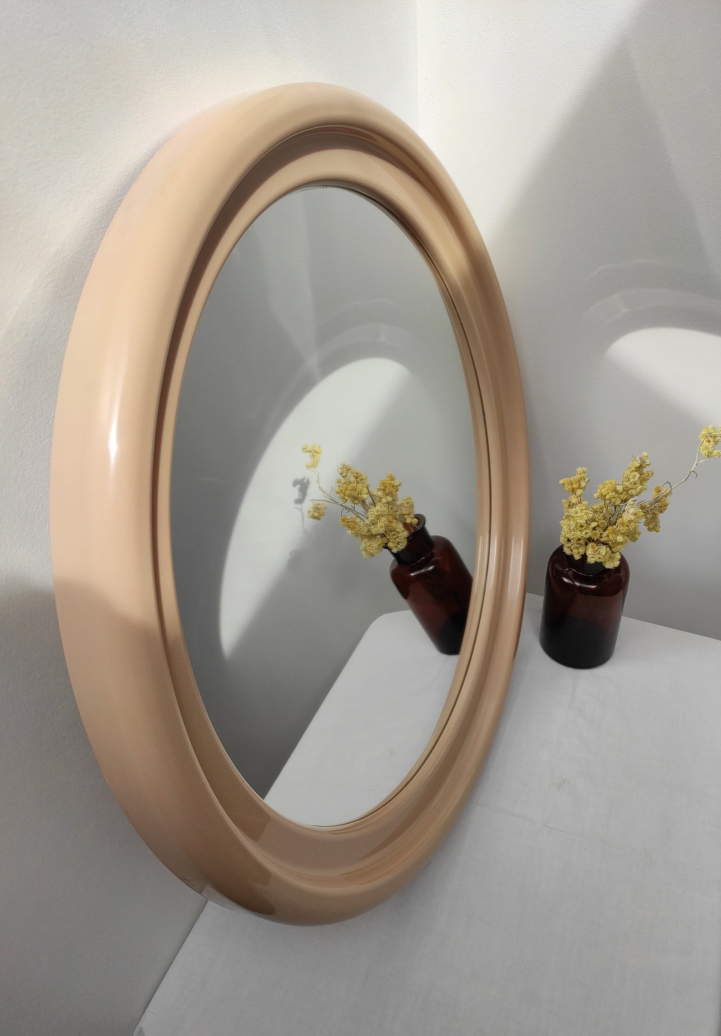 Miroir vintage en plastique rond INTERPLASTIC