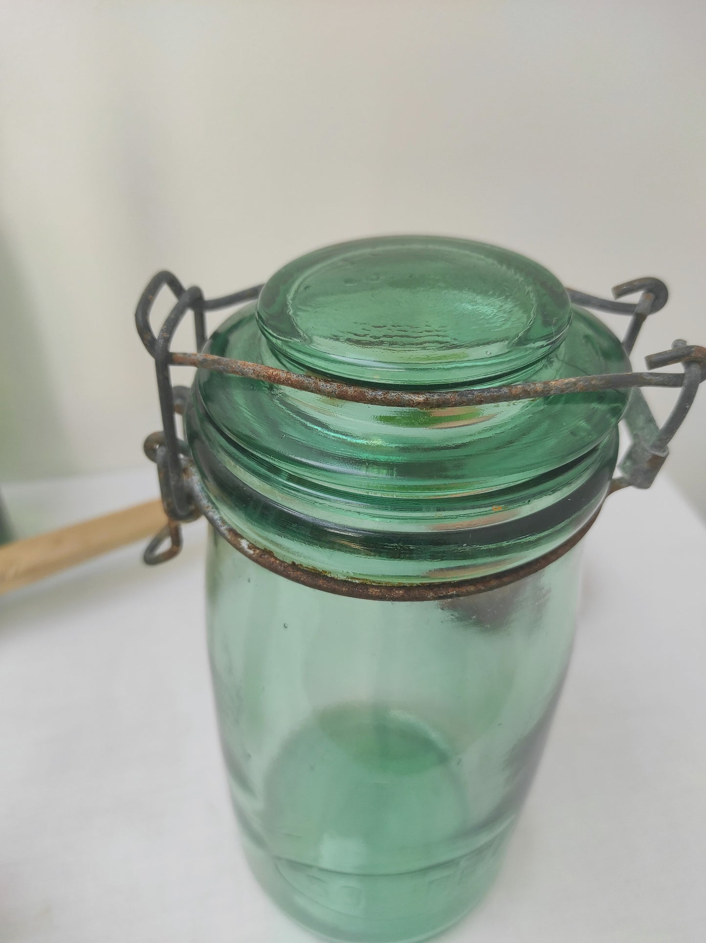 Ancien bocal en verre vert SOLIDEX