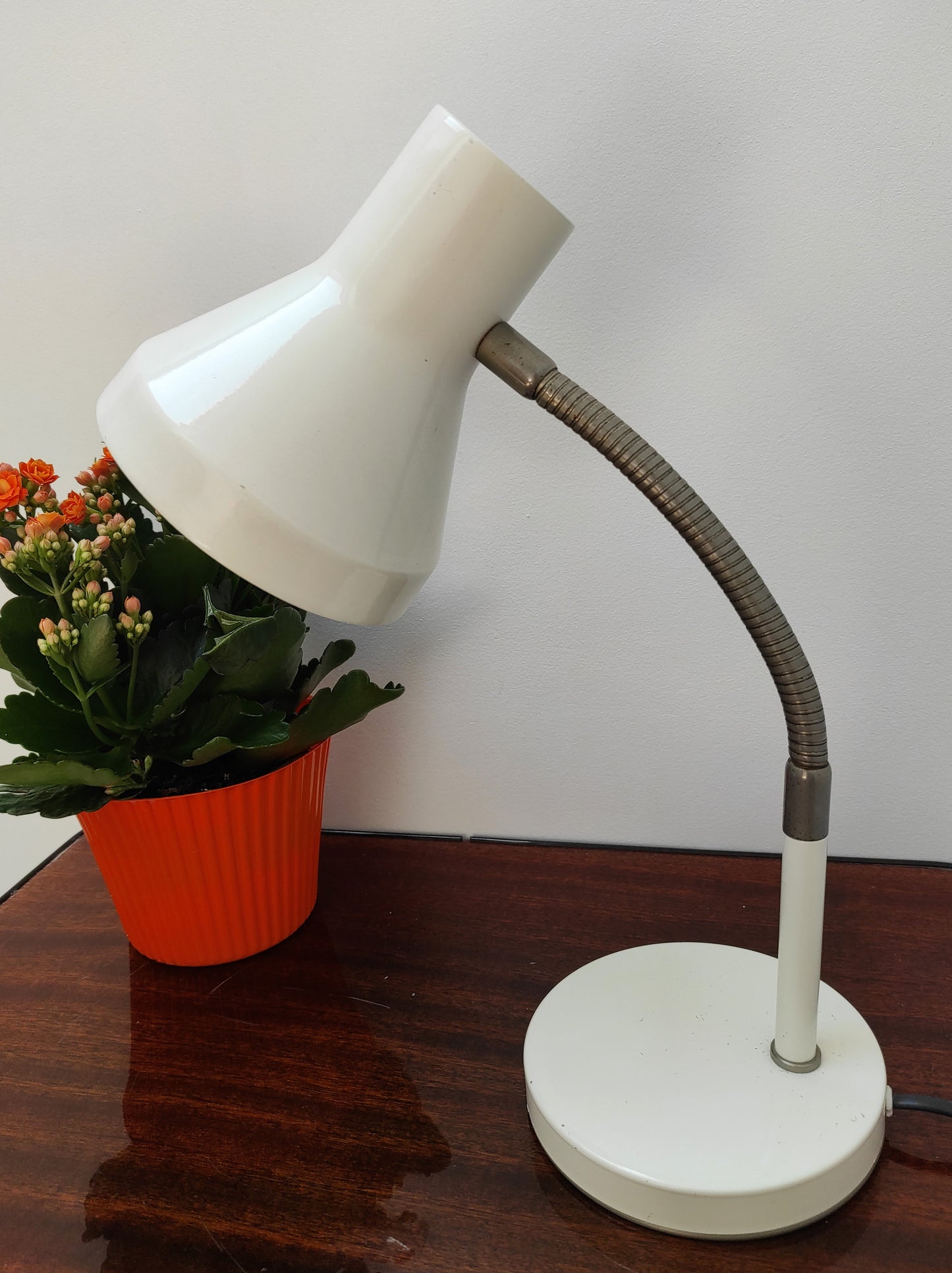 Lampe de bureau vintage blanche