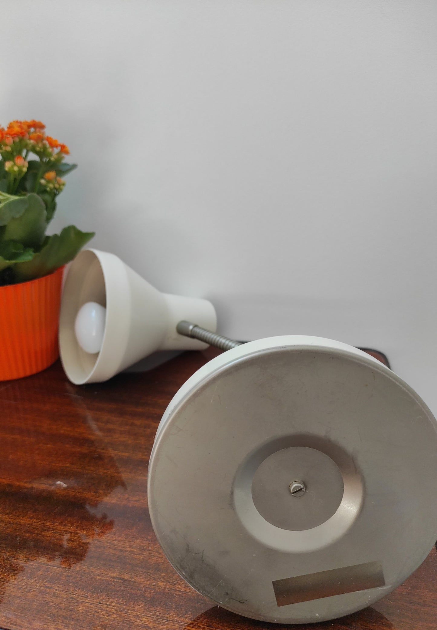 Lampe de bureau vintage blanche