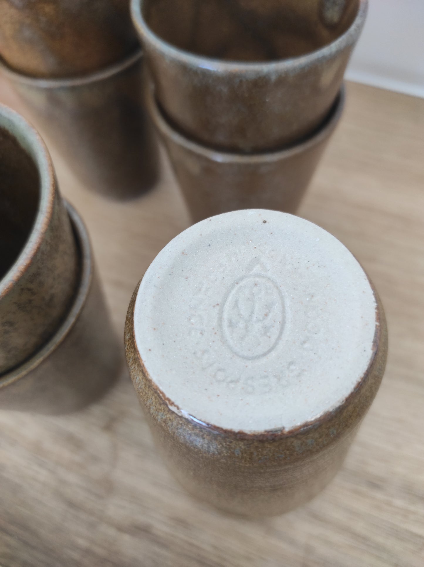 Set de 8 verres gobelets en grès Digoin