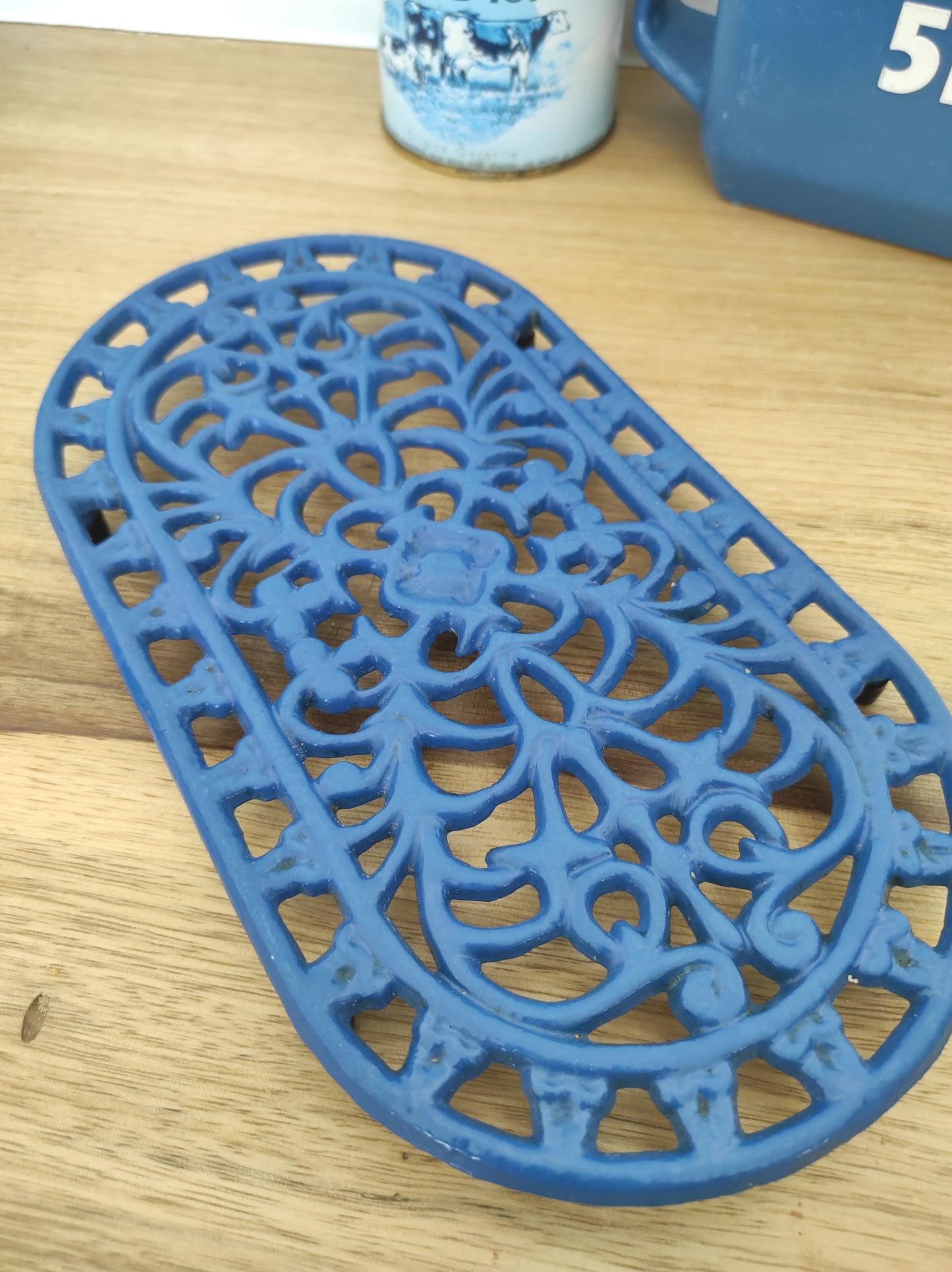 Dessous de plat en fonte émaillé bleu