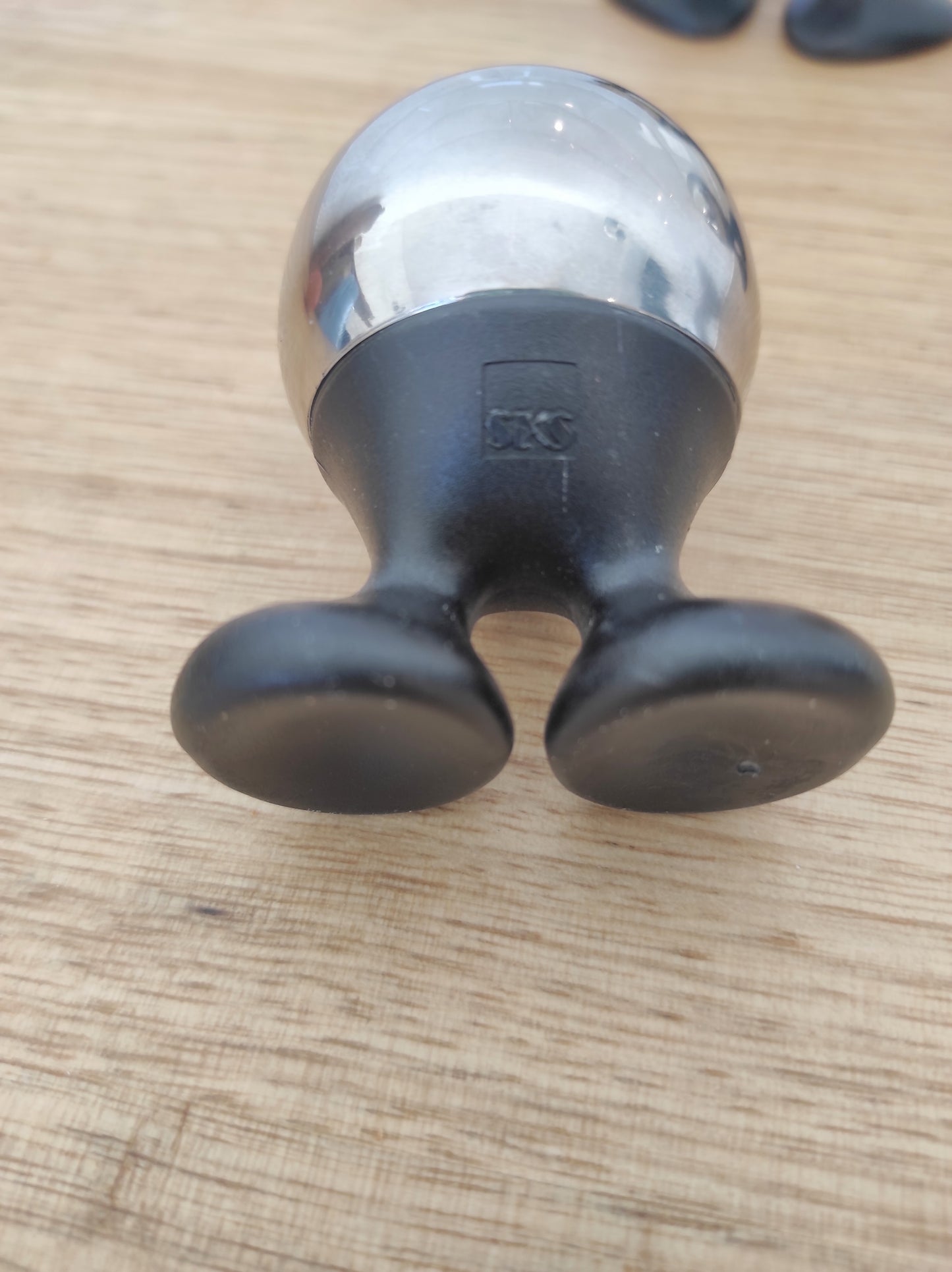 Salière, poivrière et coquetier SKS des années 70