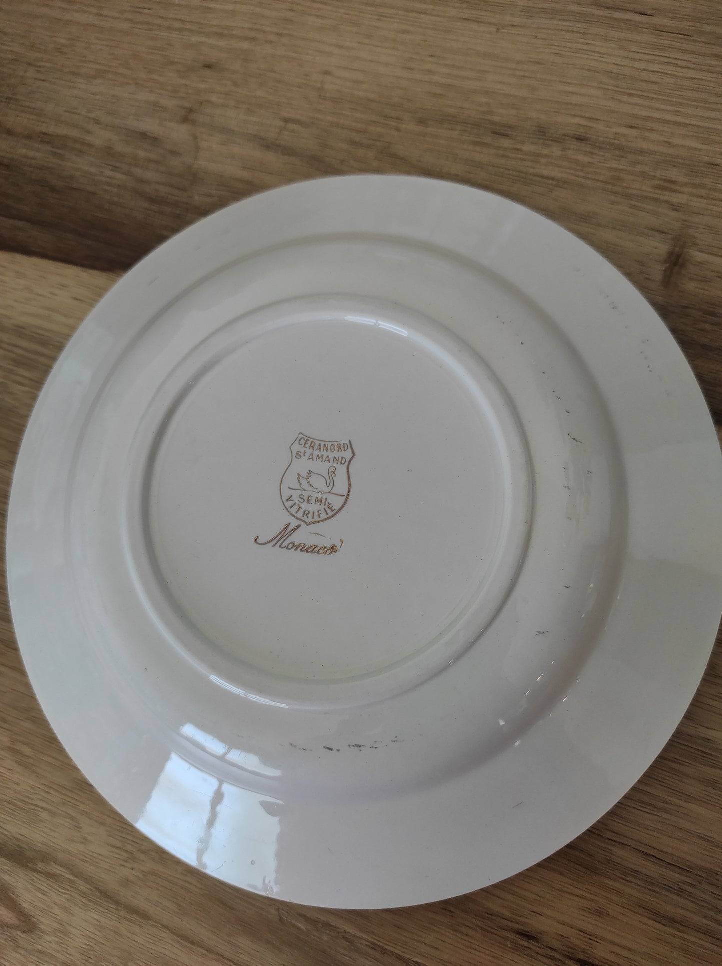 Set de 2 assiettes creuses en céramique Ceranord St Amand.