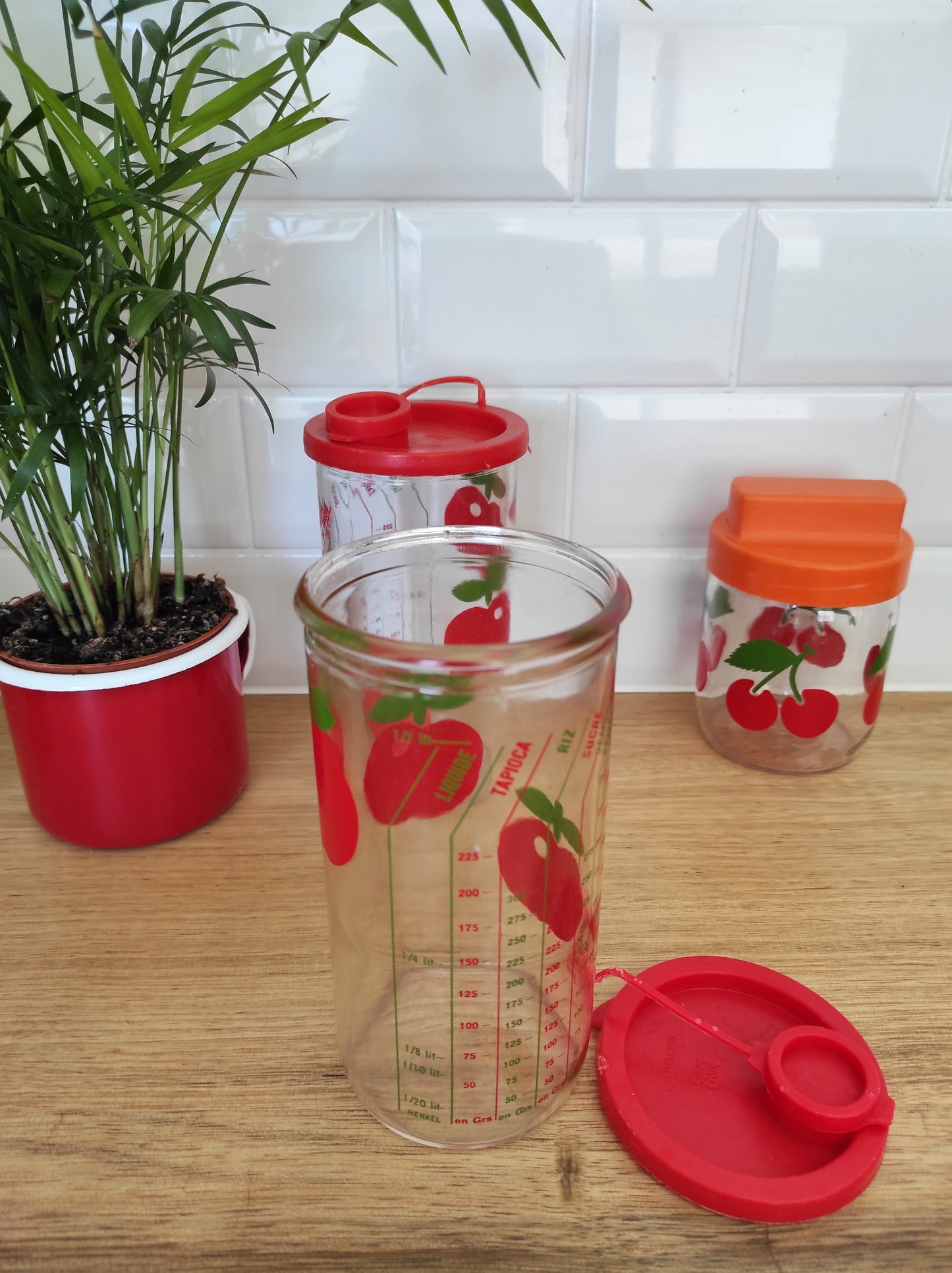 Pot/bocal de conservation Henkel Vintage verre mesureur motif pomme