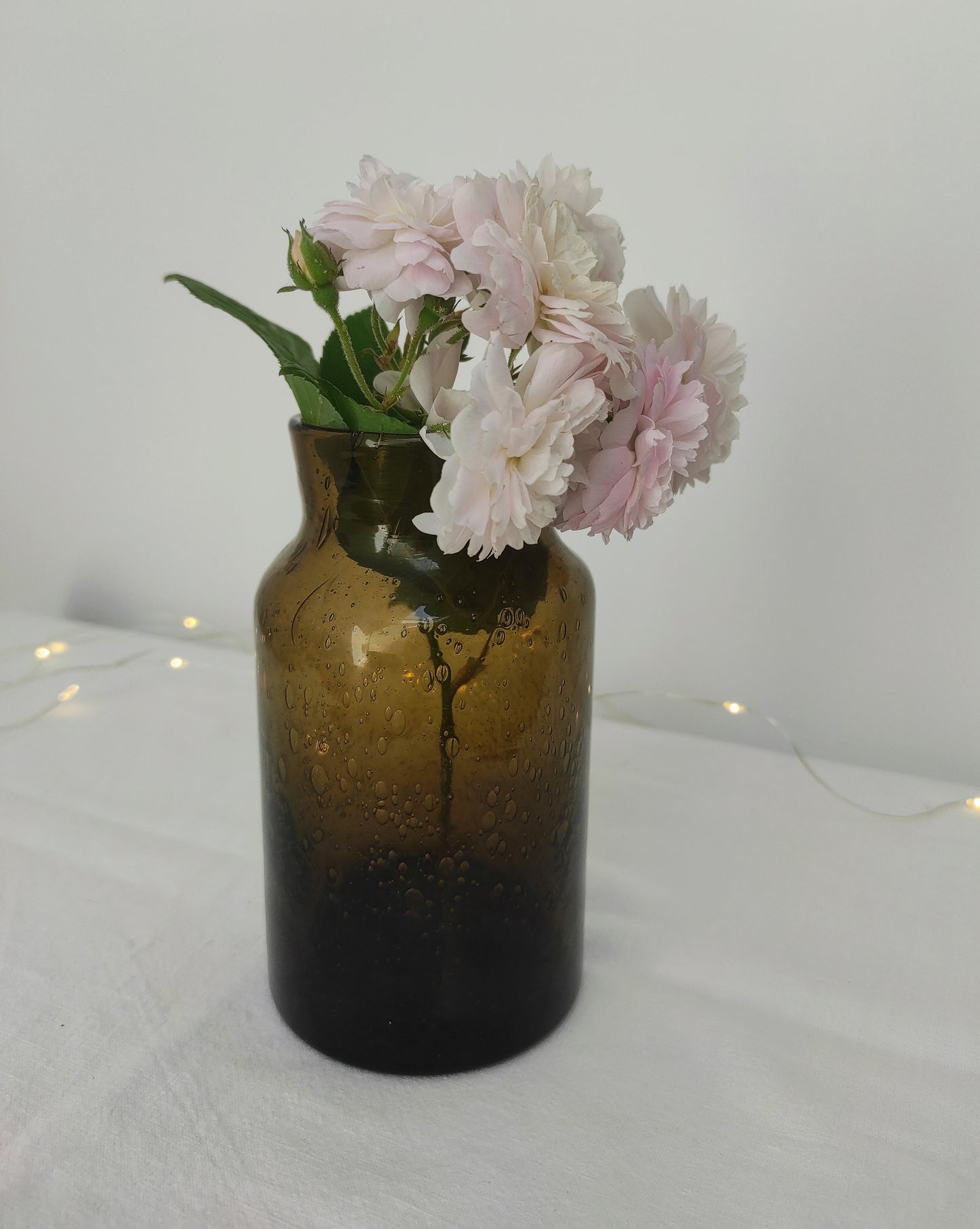 Ancien pot en verre soufflé marron