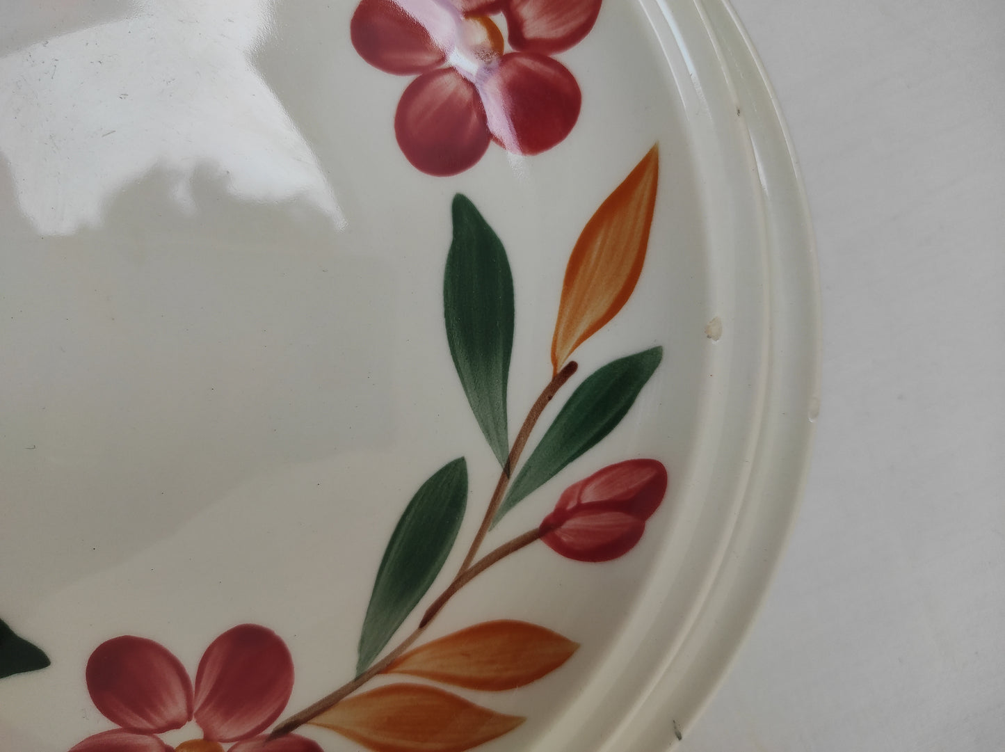 Set de 4 assiettes en faïence de GIEN motif floral