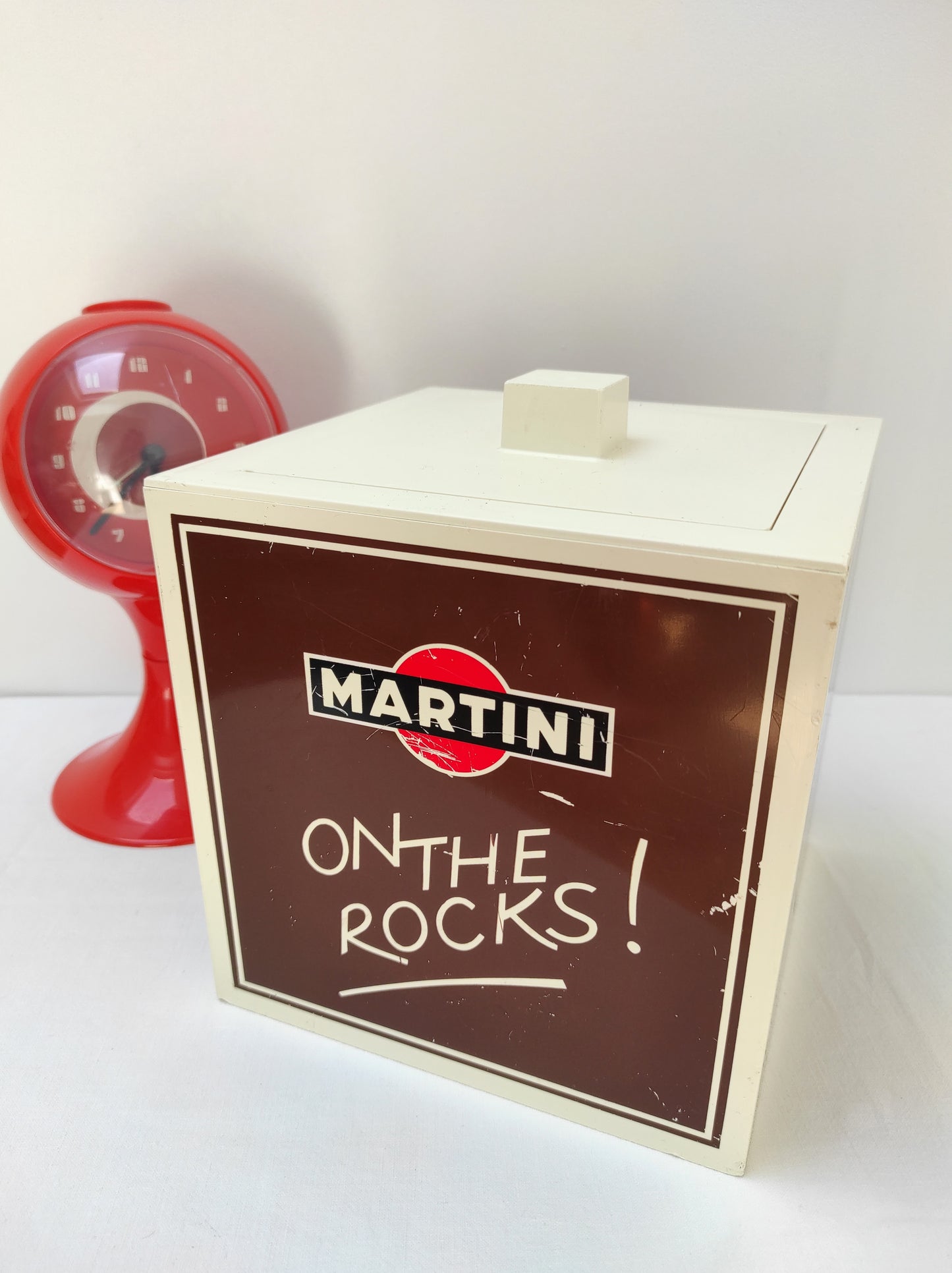 Sceau à glace en forme de cube Martini "On The Rocks"