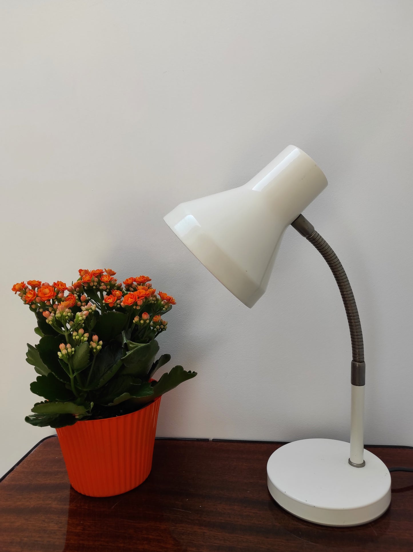 Lampe de bureau vintage blanche