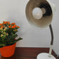 Lampe de bureau vintage blanche