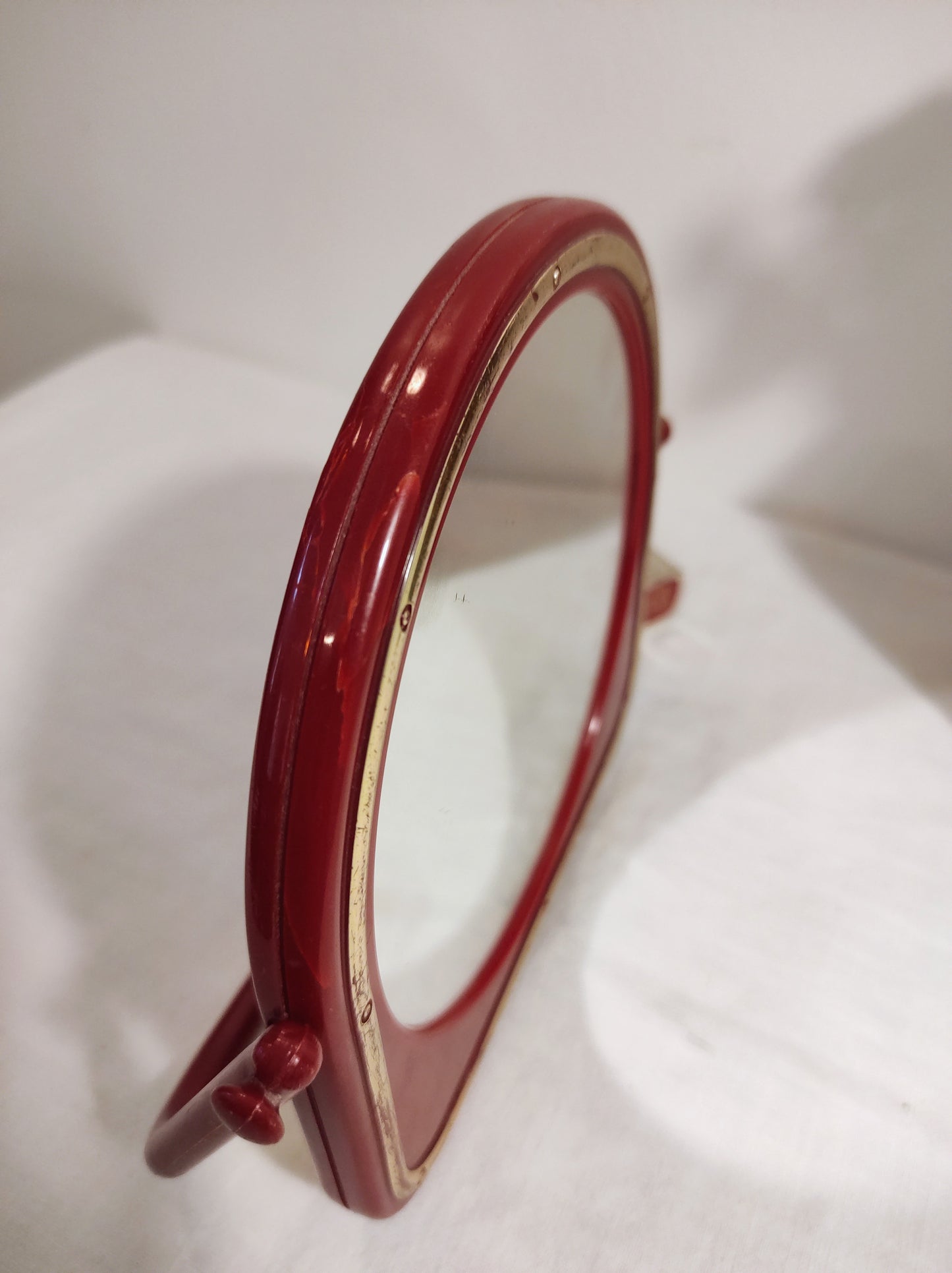 Miroir à poser en plastique rouge vintage